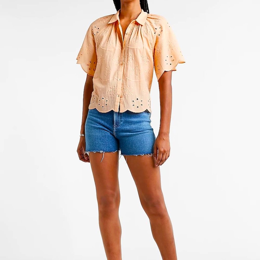 *NWT* 100% Cotton Eyelet Lace Golden Peach Scalloped Hem Shirt by Express